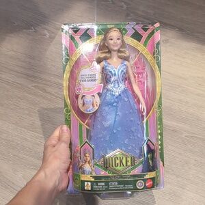 Mattel Wicked Glinda Singing Doll  Ariana Wicked For Good